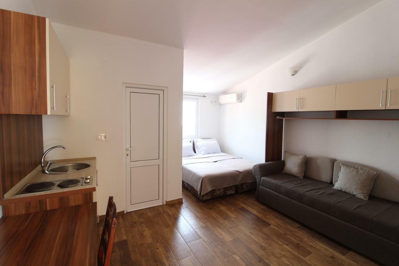 Apartment Dasic Bar Exterior foto